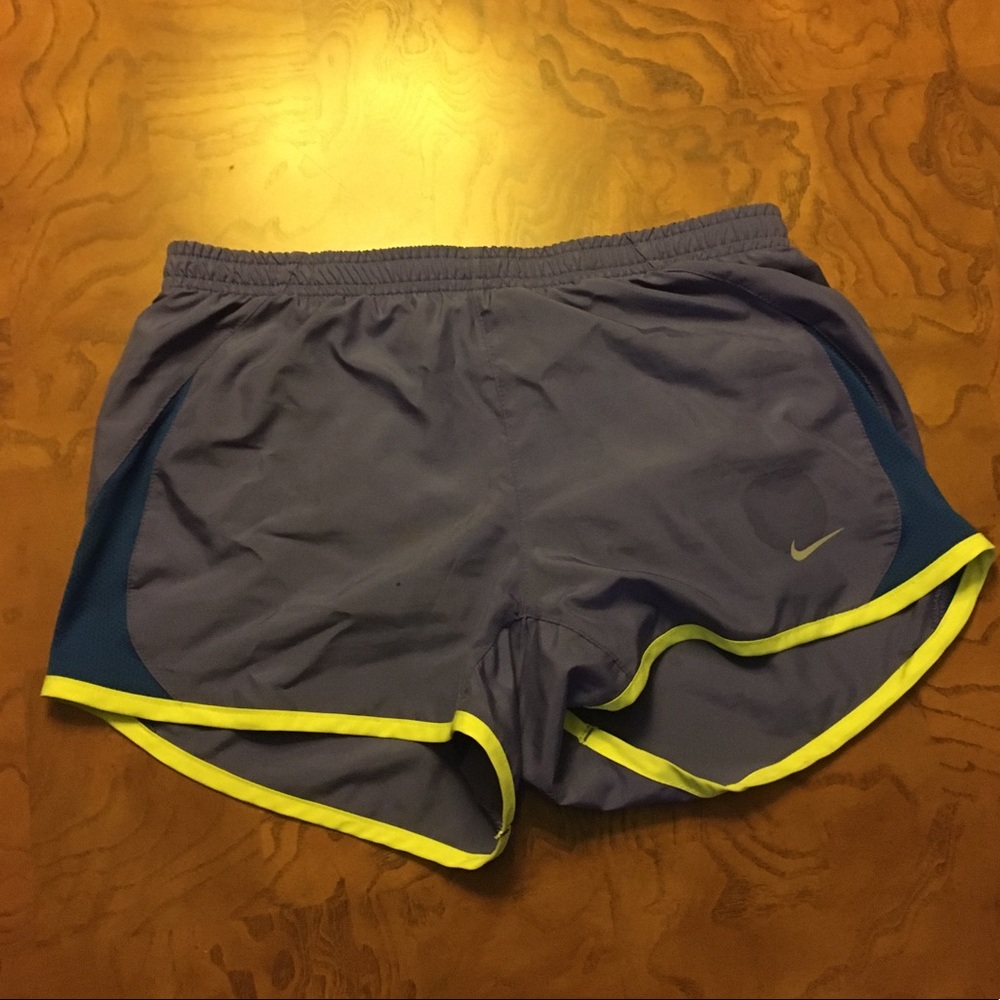 women’s nike running shorts